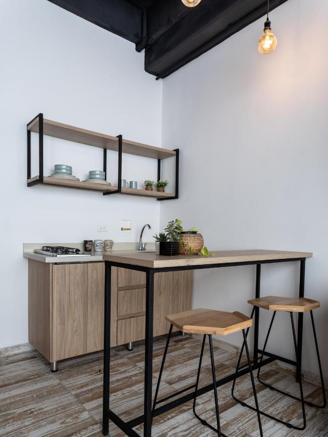 Lexum By Bernalo Hotels Medellín Buitenkant foto